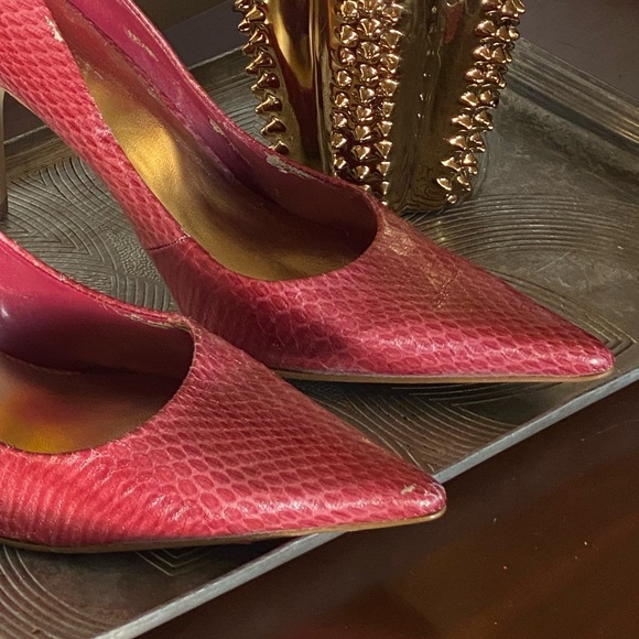 Barbie Pink faux snake skin stiletto pumps - Picture 5 of 13